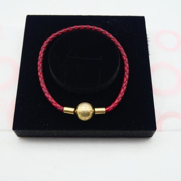 Pandora Moments Red Woven Leather Bracelet Gold Clasp 7.5 inches Long - Picture 6 of 7